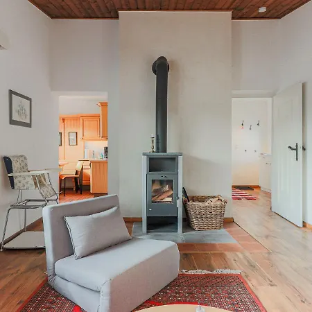 Semesterbostad Cosy Holiday In With Balcony Sankt Johann in Tirol