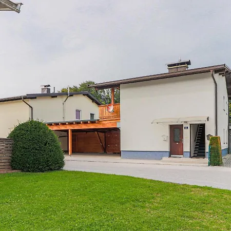 Cosy Holiday In With Balcony Semesterbostad Sankt Johann in Tirol